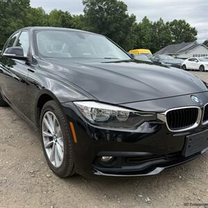 2017 BMW 3 Series 320i xDrive   - Photo 2 - Matthews, NC 28104