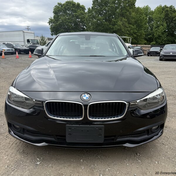 2017 BMW 3 Series 320i xDrive   - Photo 1 - Matthews, NC 28104