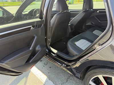 2018 Volkswagen Passat V6 GT   - Photo 8 - Matthews, NC 28104