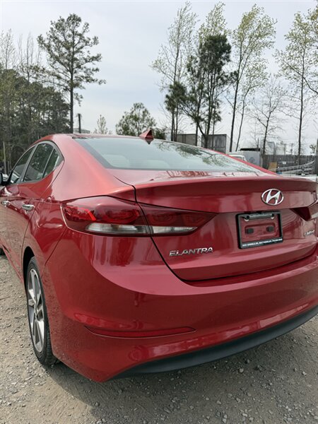 2017 Hyundai ELANTRA SE - Photo 6 - Matthews, NC 28104