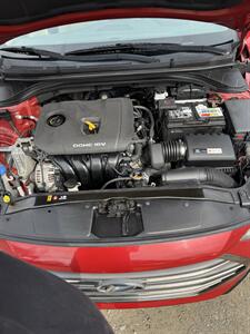 2017 Hyundai ELANTRA SE - Photo 16 - Matthews, NC 28104