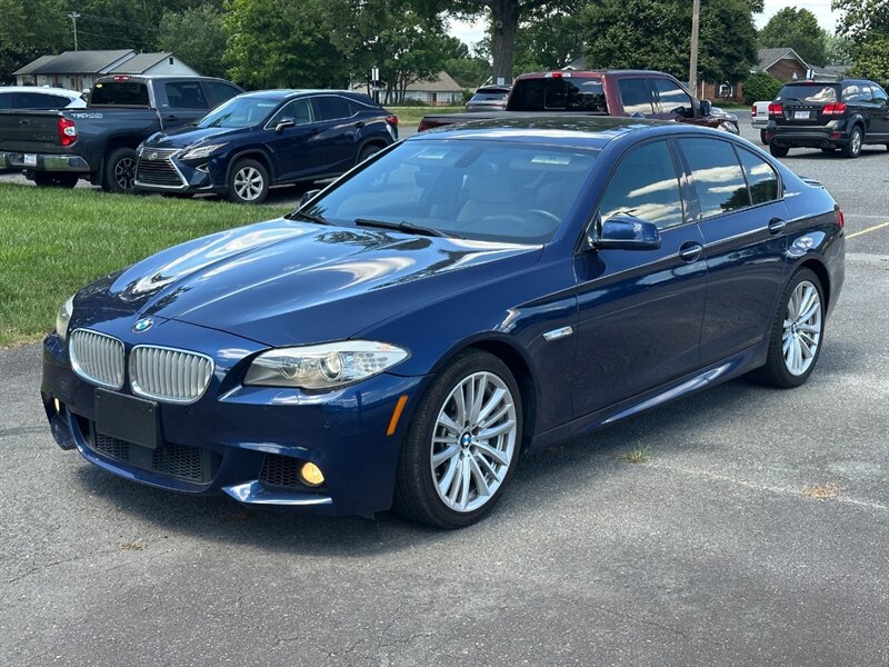 2012 BMW 5 Series 550i  