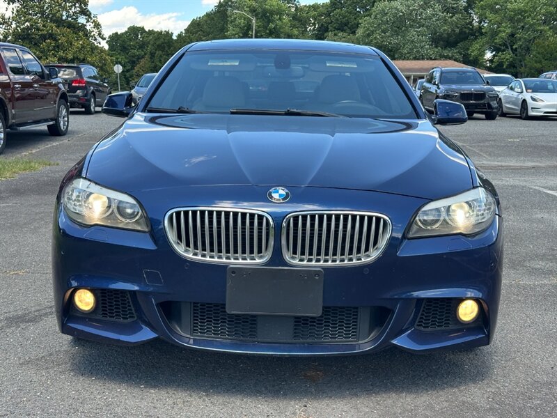 2012 BMW 5 Series 550i  