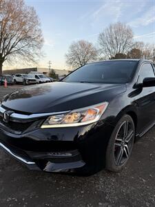 2017 Honda Accord Sport   - Photo 2 - Matthews, NC 28104