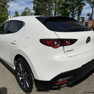 2022 Mazda Mazda3 Hatchback Select - Photo 7 - Matthews, NC 28104