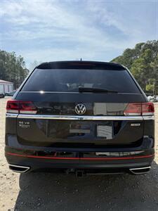 2022 Volkswagen Atlas V6 SE 4Motion   - Photo 8 - Matthews, NC 28104