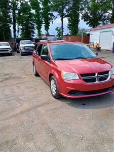 2014 Dodge Grand Caravan American Value Package   - Photo 2 - Matthews, NC 28104