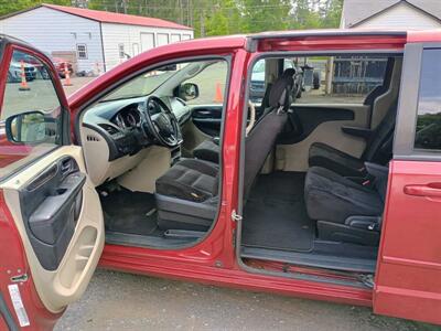 2014 Dodge Grand Caravan American Value Package   - Photo 9 - Matthews, NC 28104