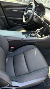 2021 Mazda Mazda3 Sedan 2.0 - Photo 14 - Matthews, NC 28104