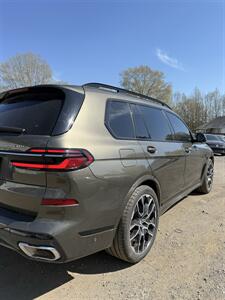 2023 BMW X7 xDrive40i   - Photo 6 - Matthews, NC 28104