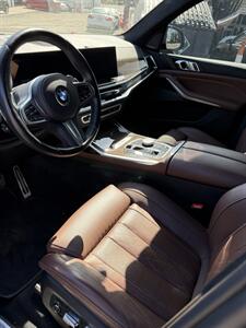2023 BMW X7 xDrive40i   - Photo 8 - Matthews, NC 28104