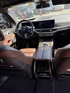 2023 BMW X7 xDrive40i   - Photo 10 - Matthews, NC 28104