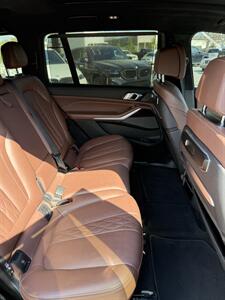 2023 BMW X7 xDrive40i   - Photo 9 - Matthews, NC 28104