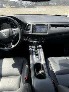 2018 Honda HR-V EX-L w/Navi   - Photo 7 - Matthews, NC 28104