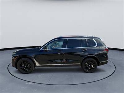 2023 BMW X7 xDrive40i   - Photo 7 - Matthews, NC 28104