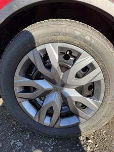 2020 Toyota C-HR XLE   - Photo 15 - Matthews, NC 28104