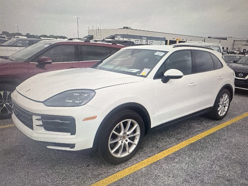 2024 Porsche Cayenne  