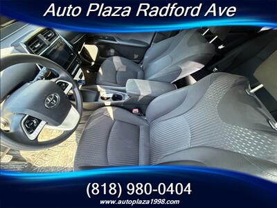 2018 Toyota Prius One - Photo 10 - Studio City, CA 91604