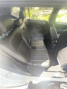 2023 Volkswagen Tiguan SE R-Line Black   - Photo 6 - Studio City, CA 91604