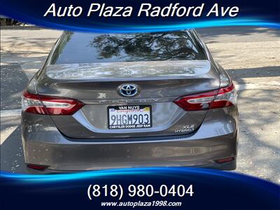2020 Toyota Camry XLE   - Photo 5 - Studio City, CA 91604
