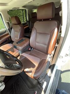 2017 Chevrolet Suburban Premier   - Photo 13 - Studio City, CA 91604