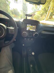 2017 Jeep Wrangler Unlimited Sport - Photo 14 - Studio City, CA 91604