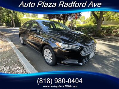 2013 Ford Fusion S   - Photo 2 - Studio City, CA 91604