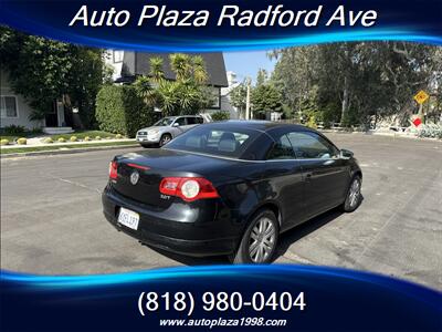 2009 Volkswagen Eos Komfort   - Photo 4 - Studio City, CA 91604