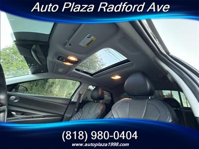 2022 Hyundai ELANTRA Limited   - Photo 16 - Studio City, CA 91604