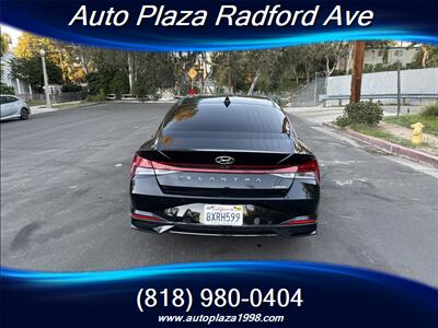 2022 Hyundai ELANTRA Limited   - Photo 5 - Studio City, CA 91604