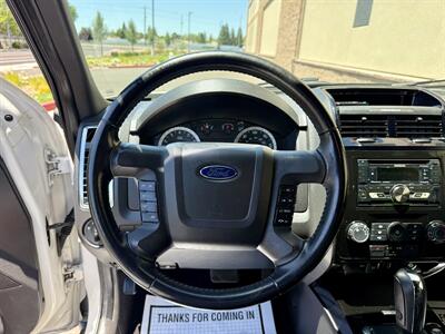 2011 Ford Escape Limited   - Photo 12 - Elk Grove, CA 95624