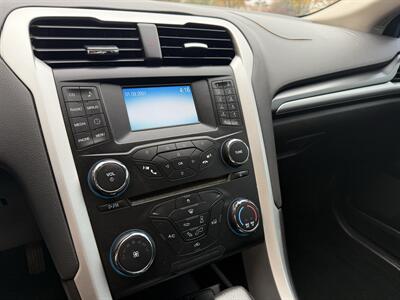 2014 Ford Fusion SE - Photo 23 - Elk Grove, CA 95624