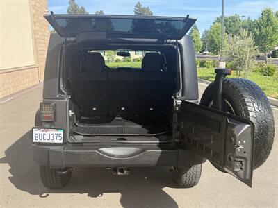 2017 Jeep Wrangler Unlimited Rubicon   - Photo 15 - Elk Grove, CA 95624
