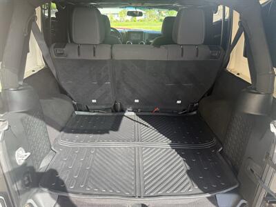 2017 Jeep Wrangler Unlimited Rubicon   - Photo 14 - Elk Grove, CA 95624