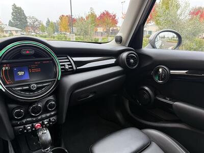 2016 MINI Hardtop 4 Door Cooper S - Photo 19 - Elk Grove, CA 95624