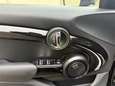 2016 MINI Hardtop 4 Door Cooper S - Photo 22 - Elk Grove, CA 95624