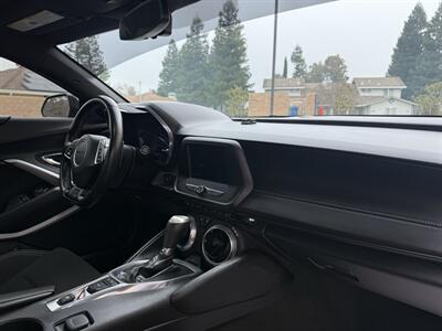 2017 Chevrolet Camaro LT   - Photo 17 - Elk Grove, CA 95624