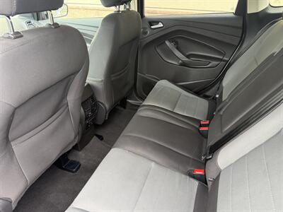 2016 Ford Escape SE - Photo 17 - Elk Grove, CA 95624