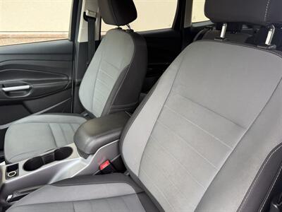 2016 Ford Escape SE - Photo 11 - Elk Grove, CA 95624
