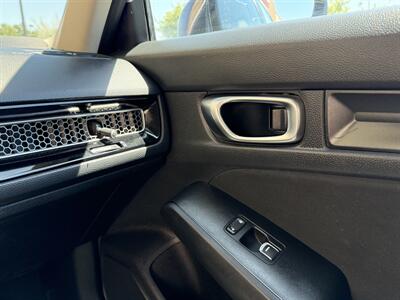 2022 Honda Civic LX   - Photo 29 - Elk Grove, CA 95624