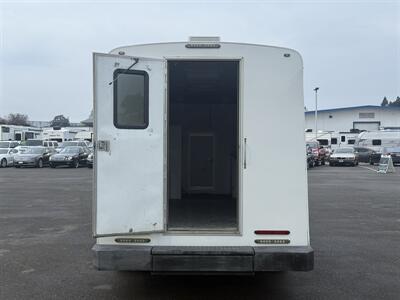 2011 Ford E-450 ECONOLINE SUPER DUTY VAN   - Photo 31 - Elk Grove, CA 95624