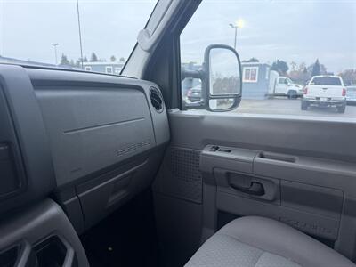 2011 Ford E-450 ECONOLINE SUPER DUTY VAN   - Photo 15 - Elk Grove, CA 95624