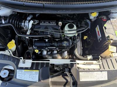2005 Chrysler Town & Country LX   - Photo 27 - Elk Grove, CA 95624