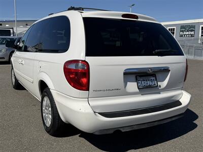 2005 Chrysler Town & Country LX   - Photo 4 - Elk Grove, CA 95624