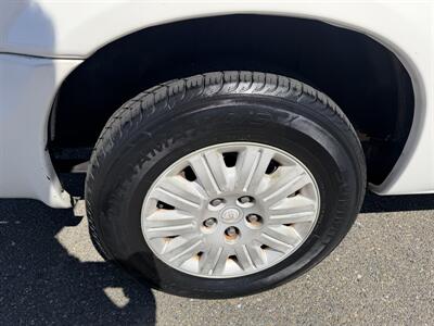 2005 Chrysler Town & Country LX   - Photo 26 - Elk Grove, CA 95624