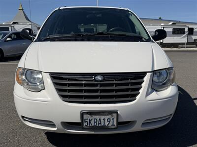 2005 Chrysler Town & Country LX   - Photo 2 - Elk Grove, CA 95624