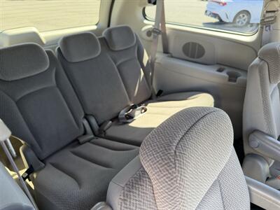 2005 Chrysler Town & Country LX   - Photo 20 - Elk Grove, CA 95624