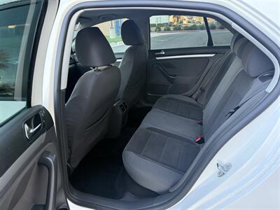 2009 Volkswagen Jetta S PZEV - Photo 14 - Elk Grove, CA 95624