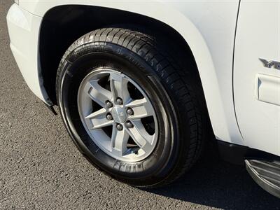 2014 GMC Yukon XL SLT   - Photo 29 - Elk Grove, CA 95624