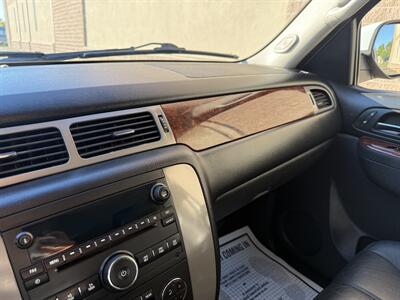 2014 GMC Yukon XL SLT   - Photo 15 - Elk Grove, CA 95624